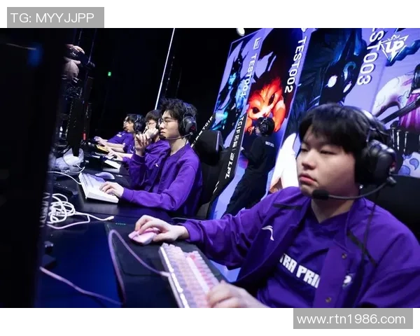 英雄联盟热议：IG的团队协作争议